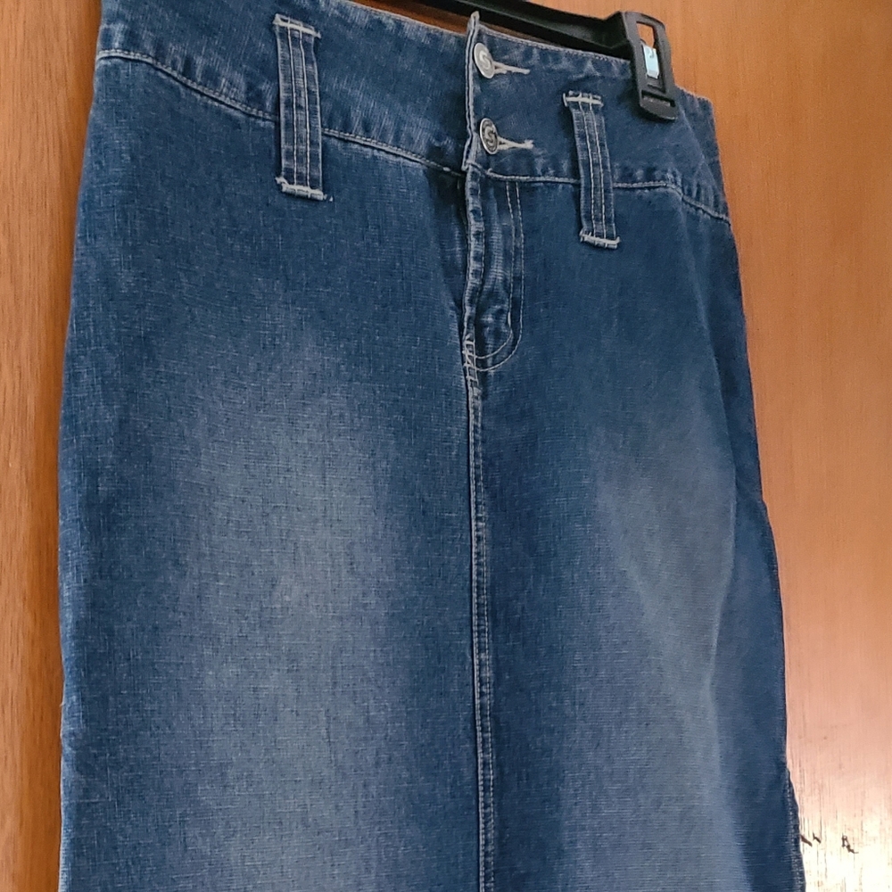 Long jean skirt